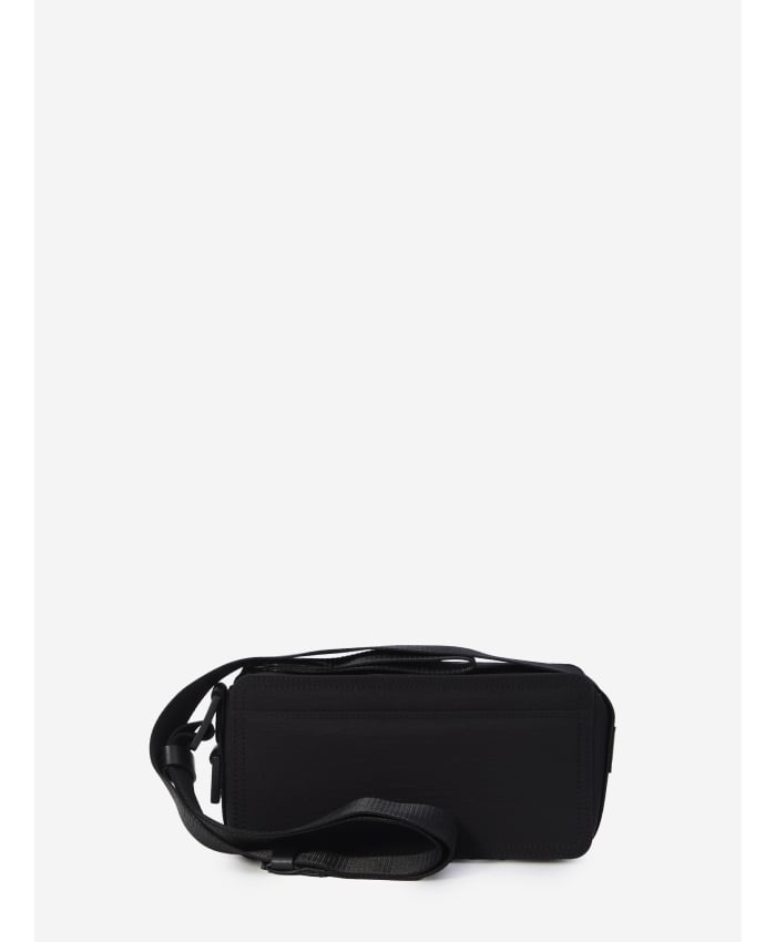 p25_jacquemus_p25-jacquemus-235ba09231749903p.jpg