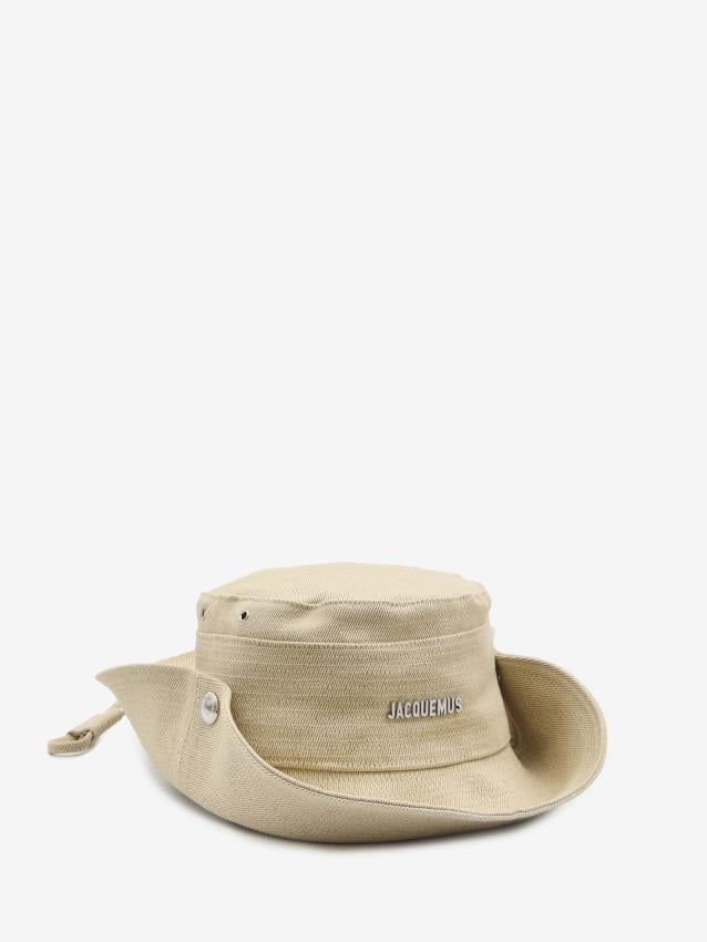 p25_jacquemus_p25-jacquemus-255ac72151131104p.jpg