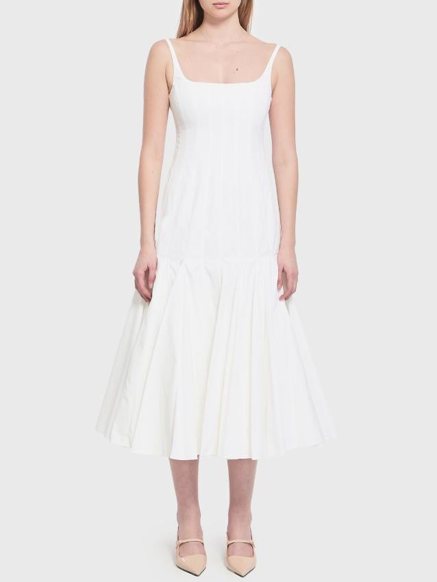 p25_jacquemus_p25-jacquemus-251dr2241520100.jpg