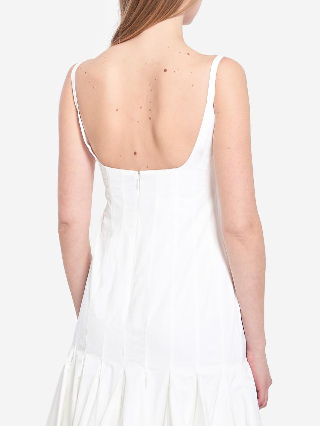 p25_jacquemus_p25-jacquemus-251dr22415201002p.jpg