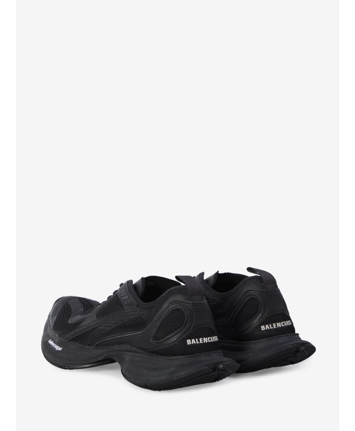 p25_balenciaga_p25-balenciaga-793945wflgy10004p.jpg