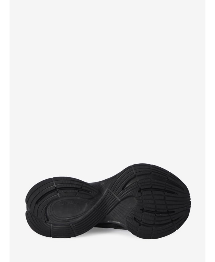 p25_balenciaga_p25-balenciaga-793945wflgy10005p.jpg