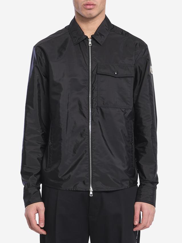p25_moncler_p25-moncler-2f00017539zd999.jpg