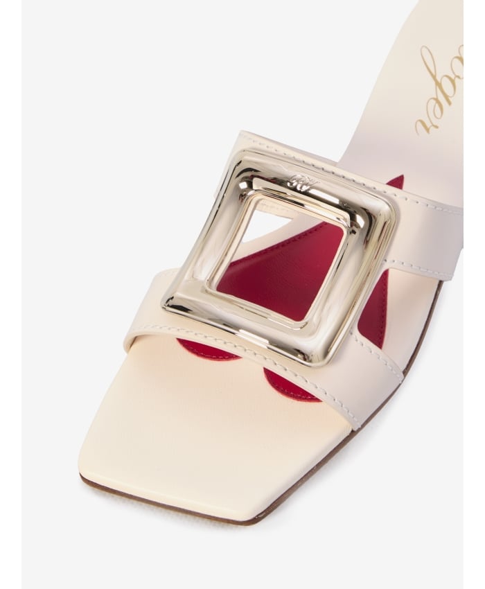p25_roger-vivier_p25-roger-vivier-rvw74738070bssc0196p.jpg
