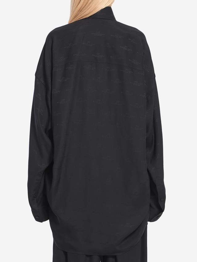 p25_balenciaga_p25-balenciaga-773300trn0710002p.jpg