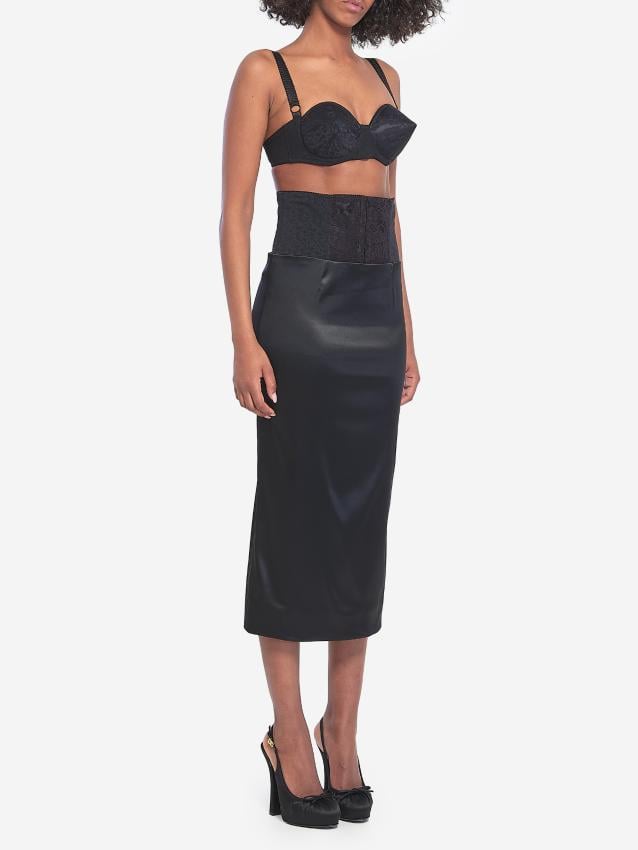 p25_dolcegabbana_p25-dolcegabbana-f4ci1tfuradn00001p.jpg