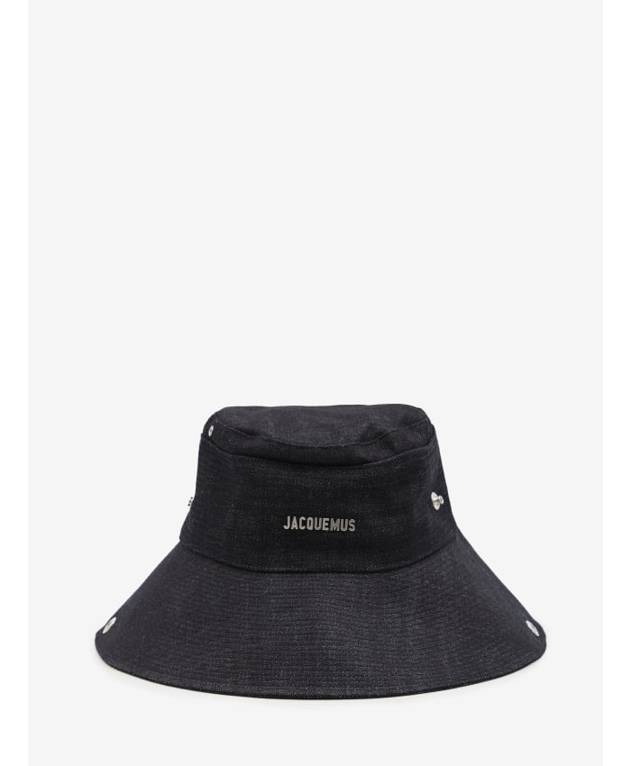 p25_jacquemus_p25-jacquemus-255ac7211782380.jpg