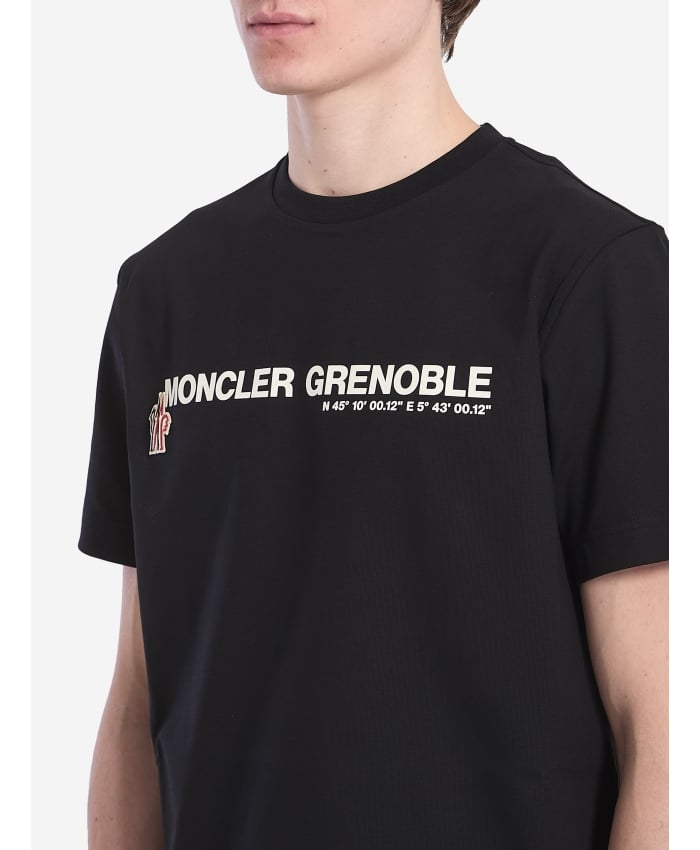 p25_moncler-grenoble_p25-moncler-grenoble-8c0000189aw19992p.jpg
