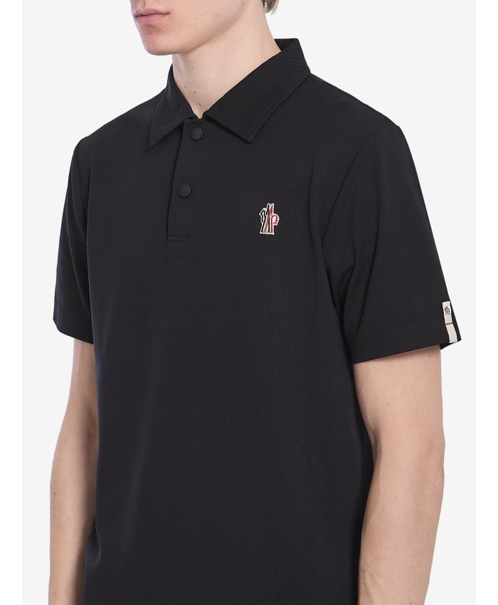 p25_moncler-grenoble_p25-moncler-grenoble-8a0000189avz9993p.jpg