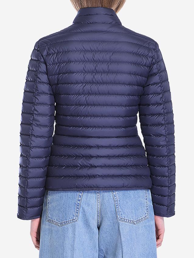 p25_moncler_p25-moncler-1a00060596zr7421p.jpg