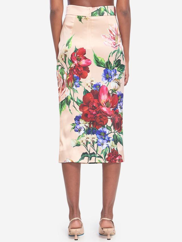 p25_dolcegabbana_p25-dolcegabbana-f4bcatfsib5h25pr2p.jpg