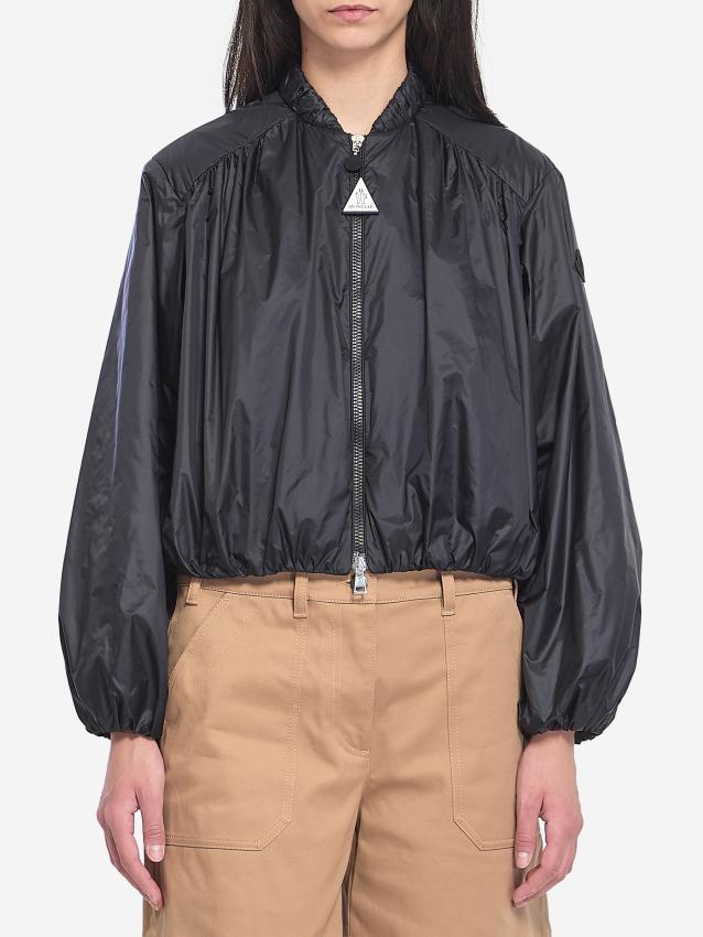 p25_moncler_p25-moncler-1a00124597yf999.jpg