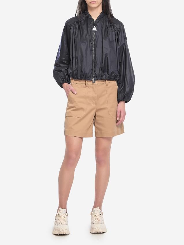 p25_moncler_p25-moncler-1a00124597yf9991p.jpg