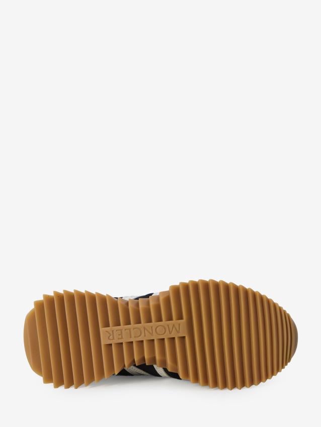 p25_moncler_p25-moncler-4m00170m41569985p.jpg
