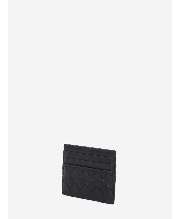 p25_bottega-veneta_p25-bottega-veneta-796324vcpp384252p.jpg
