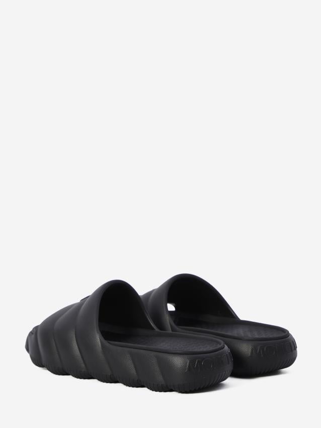p25_moncler_p25-moncler-4c00050m25599994p.jpg