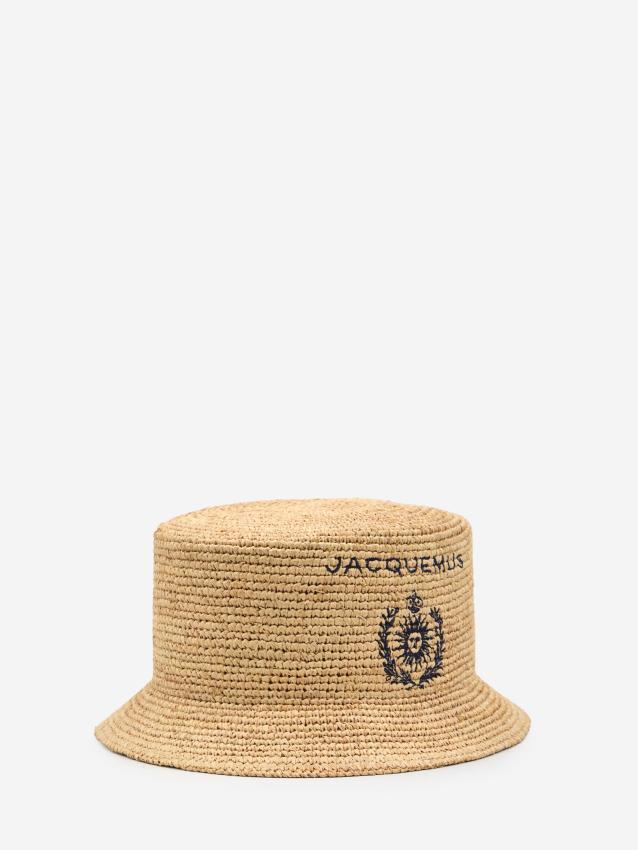 p25_jacquemus_p25-jacquemus-255ac6785207142.jpg