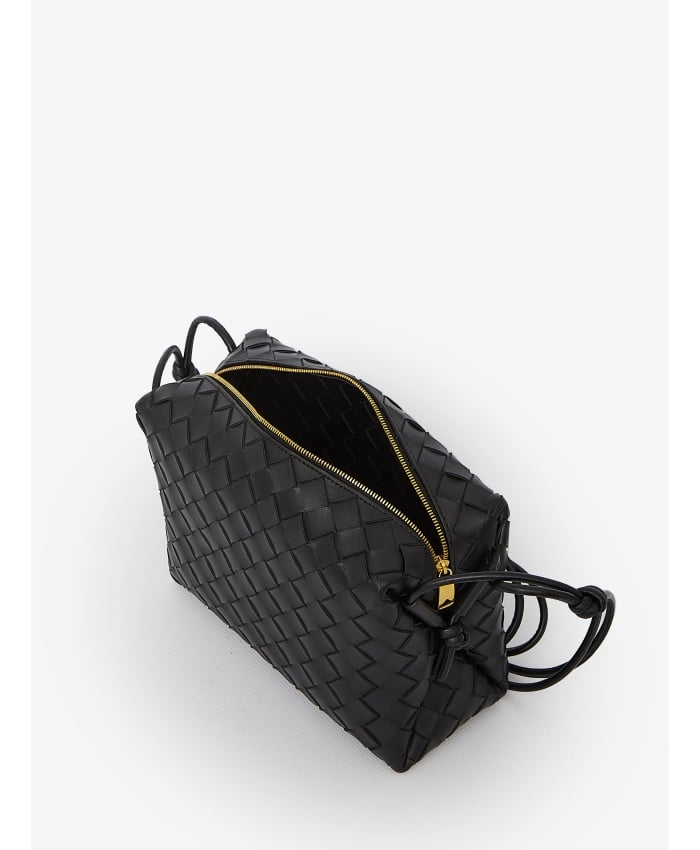 p25_bottega-veneta_p25-bottega-veneta-723548v1g1184254p.jpg