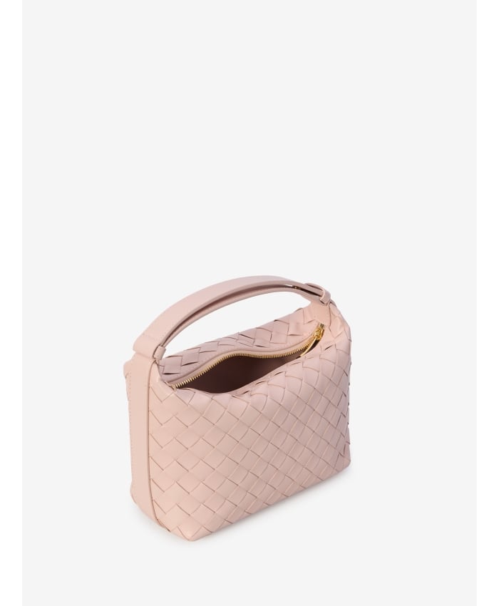 p25_bottega-veneta_p25-bottega-veneta-754443v3iv168054p.jpg
