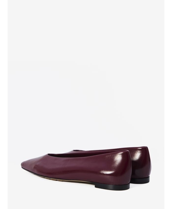 p25_bottega-veneta_p25-bottega-veneta-827545v3h9022404p.jpg