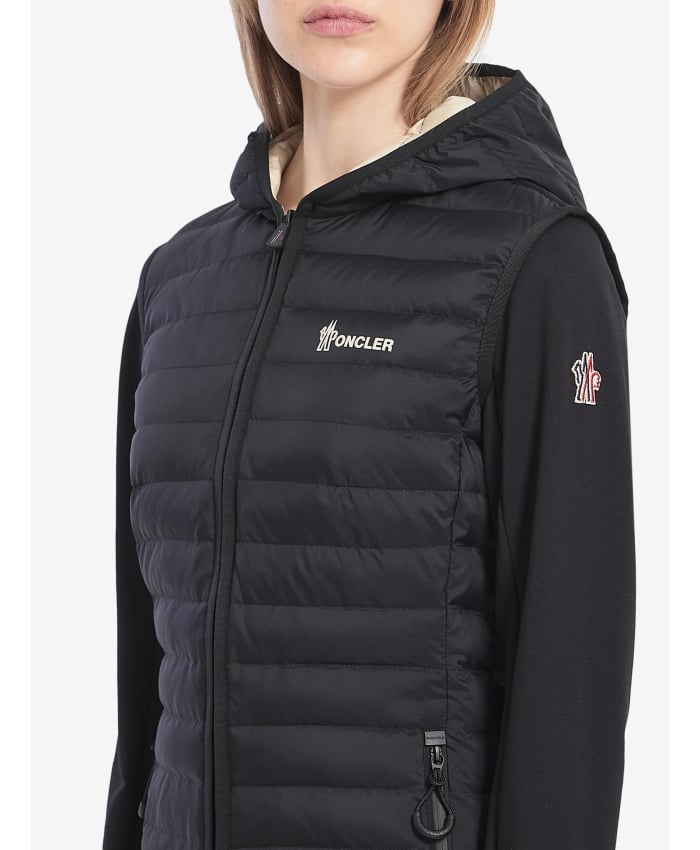 p25_moncler-grenoble_p25-moncler-grenoble-8g0000189aw09993p.jpg