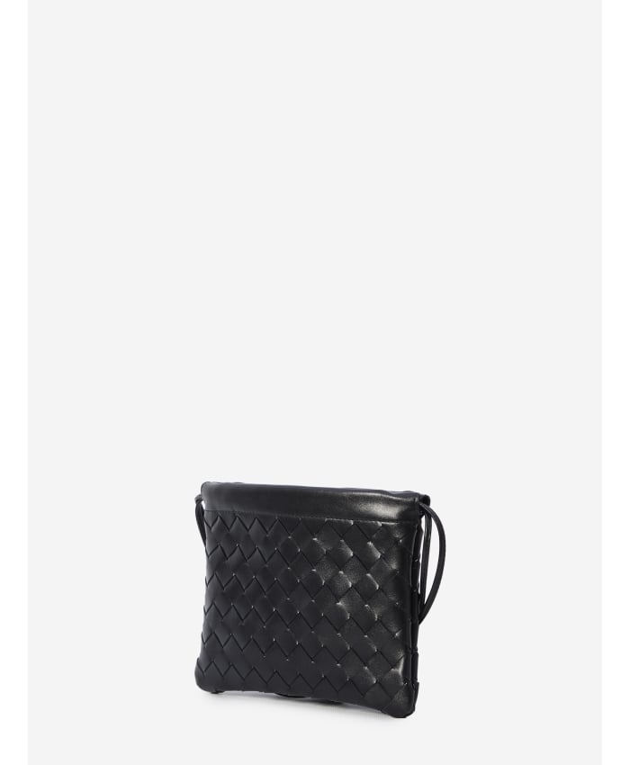 p25_bottega-veneta_p25-bottega-veneta-816987v3iv184252p.jpg