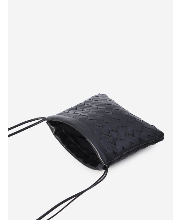 p25_bottega-veneta_p25-bottega-veneta-816987v3iv184254p.jpg