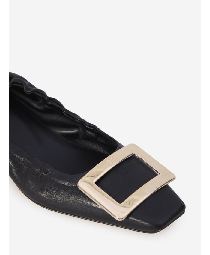 p25_roger-vivier_p25-roger-vivier-rvw7594104091tb9996p.jpg