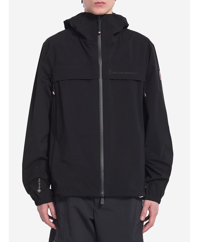 p25_moncler-grenoble_p25-moncler-grenoble-1a000015987m999.jpg
