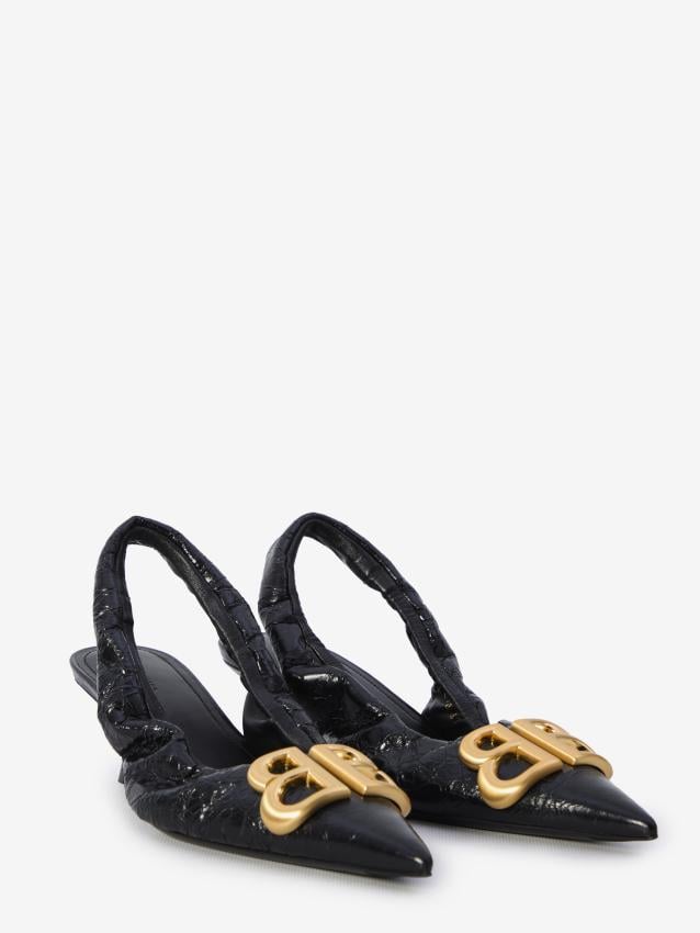 p25_balenciaga_p25-balenciaga-818870wbd4t10802p.jpg