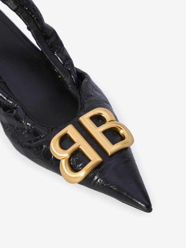 p25_balenciaga_p25-balenciaga-818870wbd4t10806p.jpg