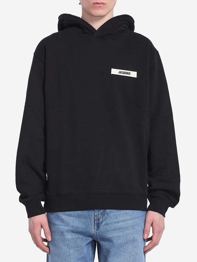 p25_jacquemus_p25-jacquemus-245js2472036990.jpg