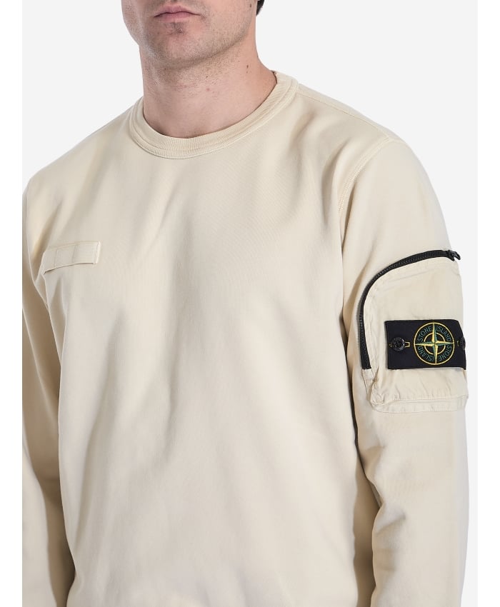 p25_stone-island_p25-stone-island-k1s156100003s0123v009b2p.jpg