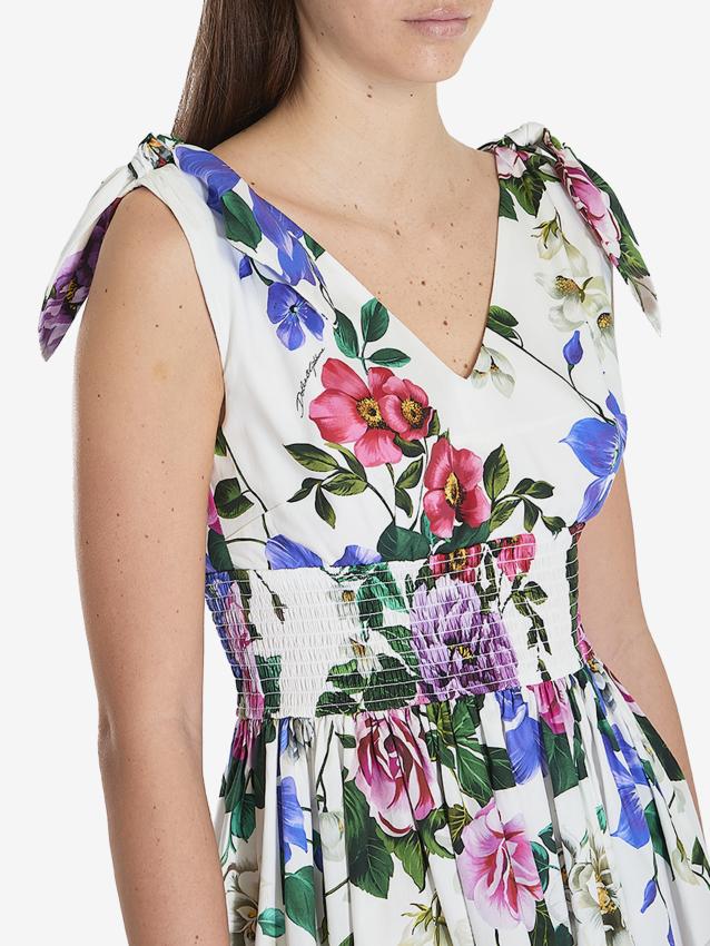 p25_dolcegabbana_p25-dolcegabbana-f6i0aths5s6ha5kt3p.jpg