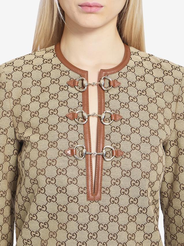p25_gucci_p25-gucci-820404z8bza21903p.jpg
