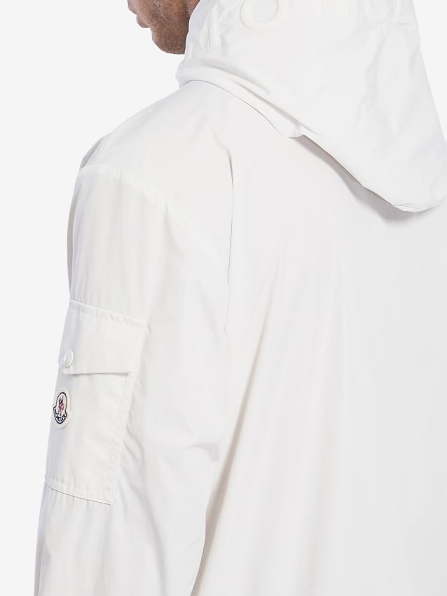 p25_moncler_p25-moncler-1a00120598760352p.jpg