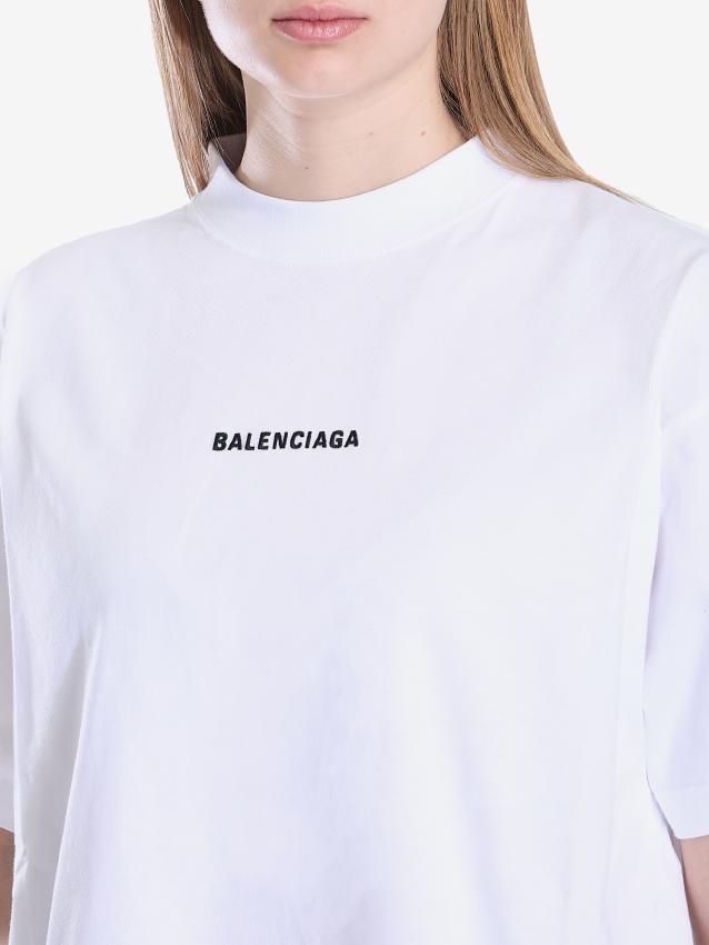 p25_balenciaga_p25-balenciaga-818431tpvk190403p.jpg