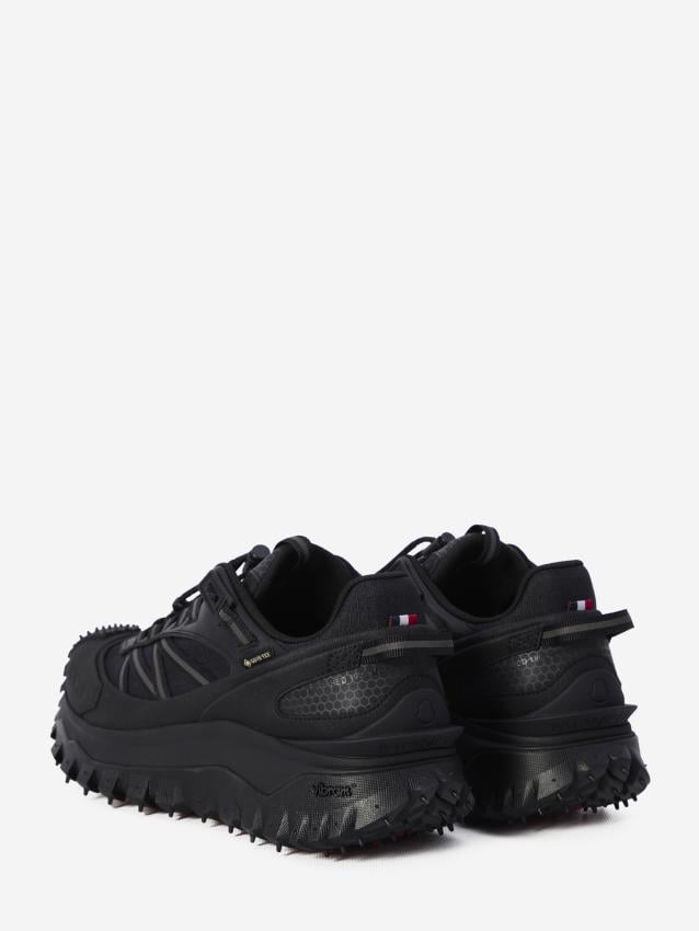 p25_moncler_p25-moncler-k109a4m00150m20589994p.jpg