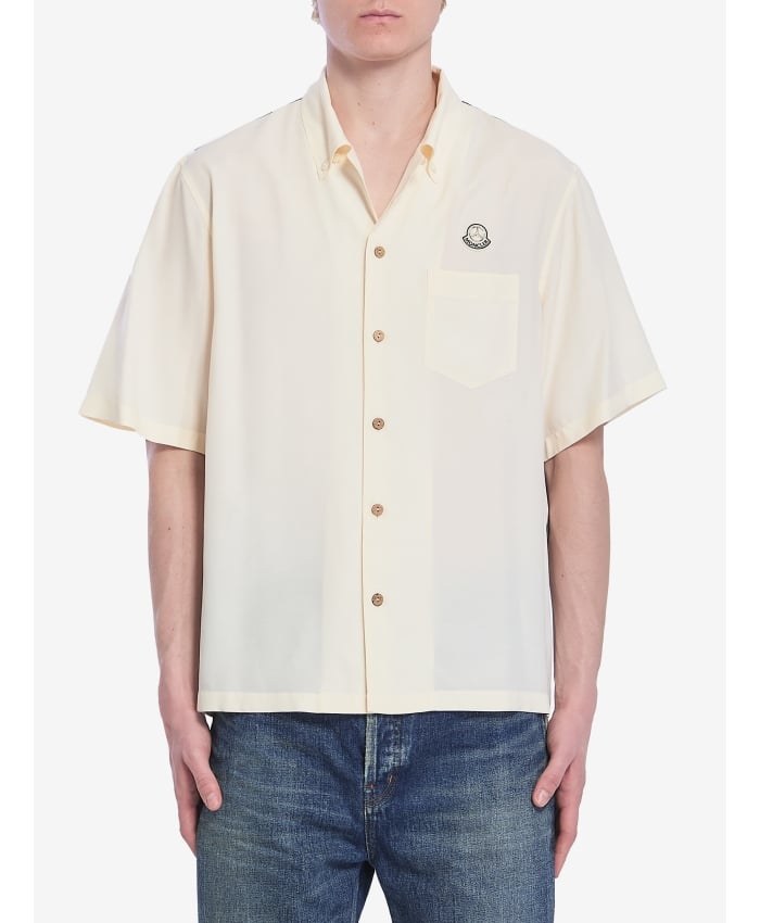 p25_moncler-mercedes_p25-moncler-mercedes-2f00001m5921041.jpg