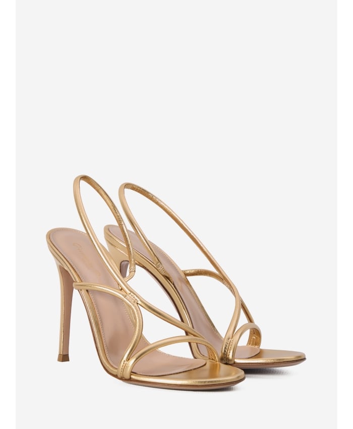 p25_gianvito-rossi_p25-gianvito-rossi-g3249615ricnpsme2p.jpg