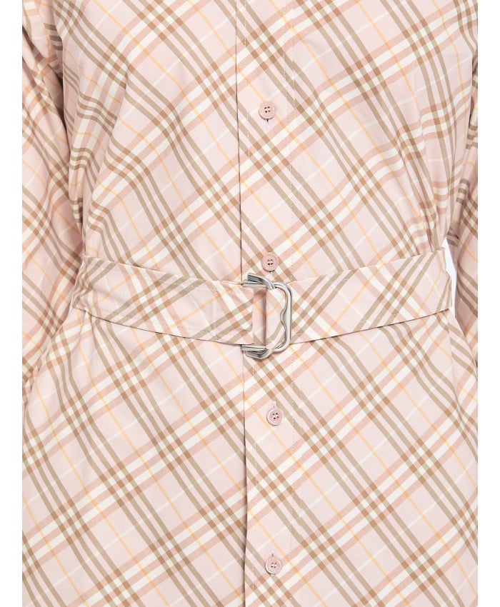 p25_burberry_p25-burberry-8104976c21434p.jpg