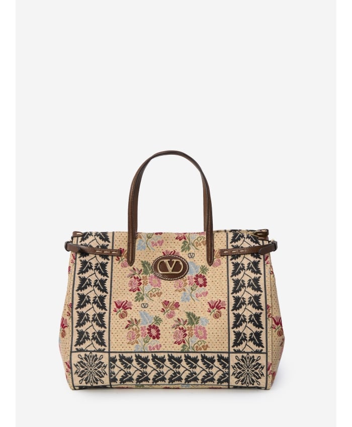 p25_valentino-garavani_p25-valentino-garavani-6w2b0r19kdgr9h.jpg