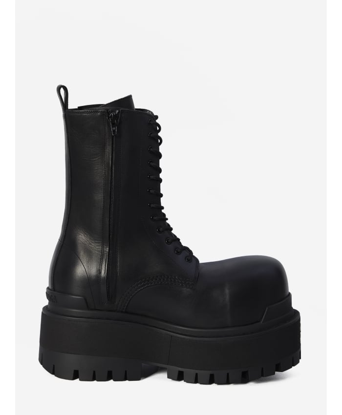 p25_balenciaga_p25-balenciaga-813689wcda110003p.jpg