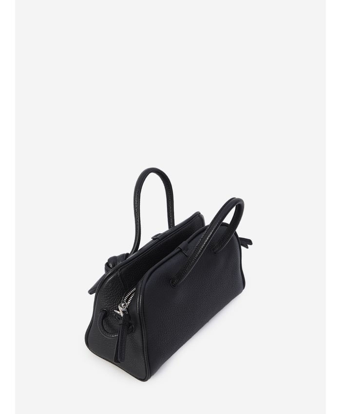 p25_jacquemus_p25-jacquemus-251ba41632169904p.jpg