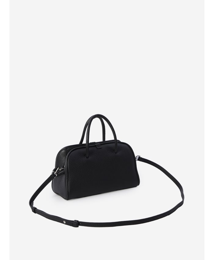 p25_jacquemus_p25-jacquemus-251ba41632169905p.jpg