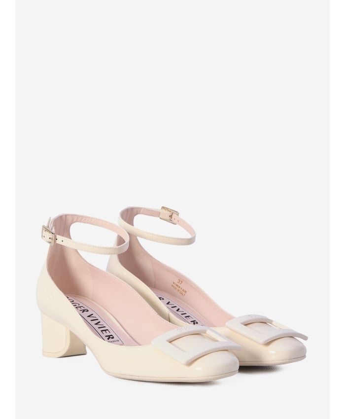 p25_roger-vivier_p25-roger-vivier-rvw76141300d1pc0191p.jpg