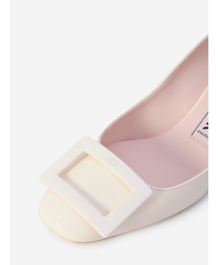 p25_roger-vivier_p25-roger-vivier-rvw76141300d1pc0195p.jpg