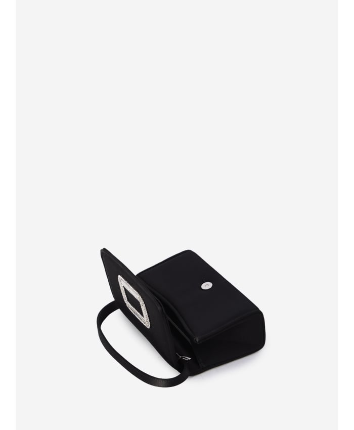 p25_roger-vivier_p25-roger-vivier-rbwabdh000rs0b9994p.jpg
