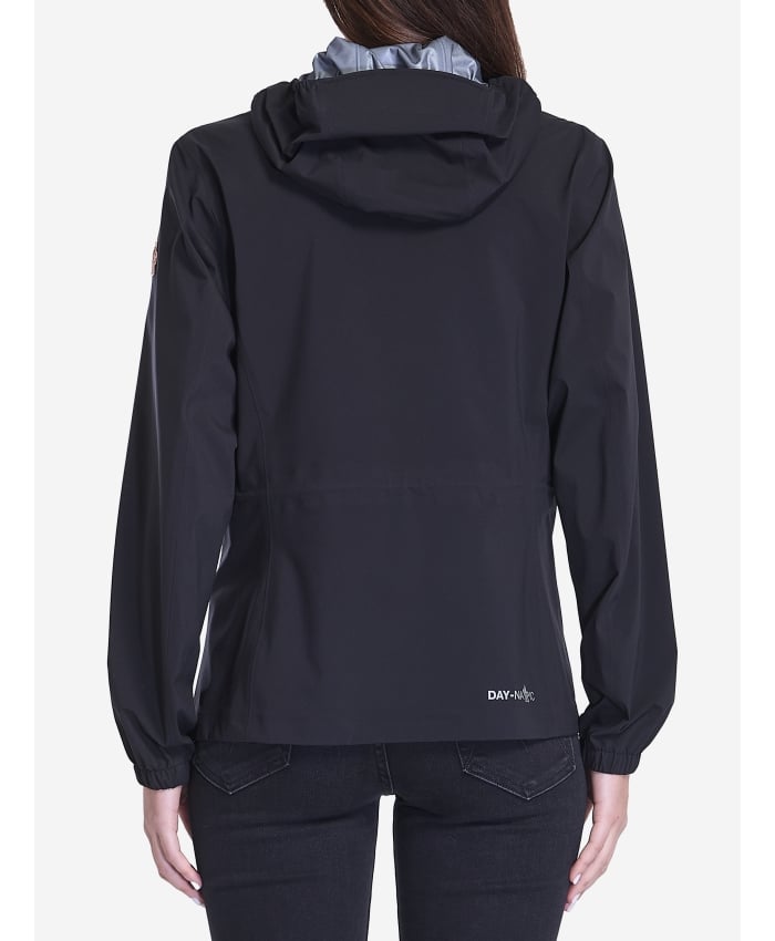 p25_moncler-grenoble_p25-moncler-grenoble-1a000165987m9991p.jpg