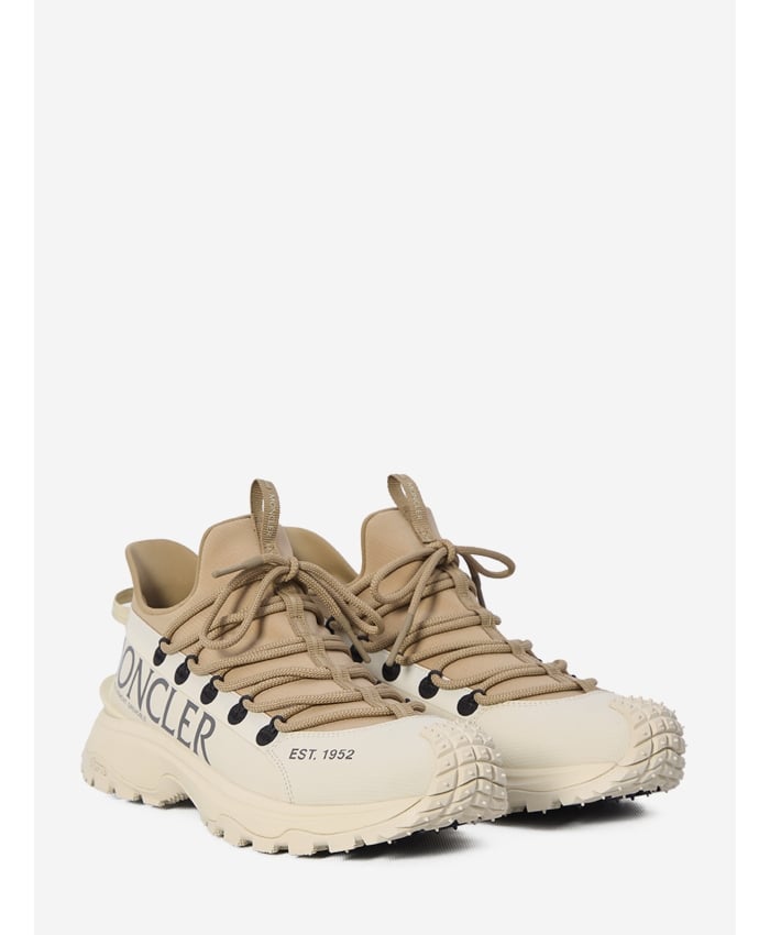 p25_moncler_p25-moncler-4m00160m345721f2p.jpg